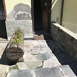 Tiny Charming Close To The Slopes Daire *