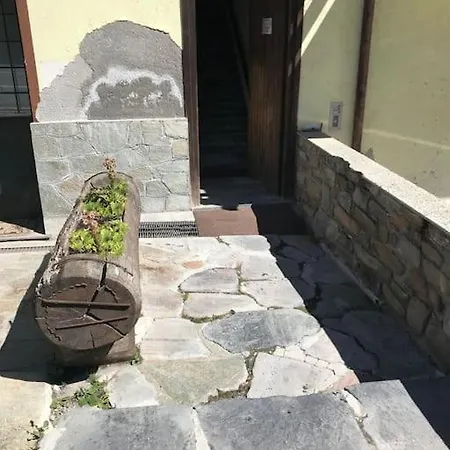 Tiny Charming Close To The Slopes Apartmán *