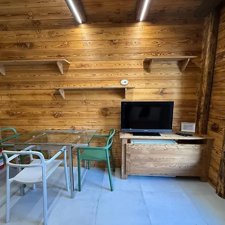 Tiny Charming Close To The Slopes Daire *